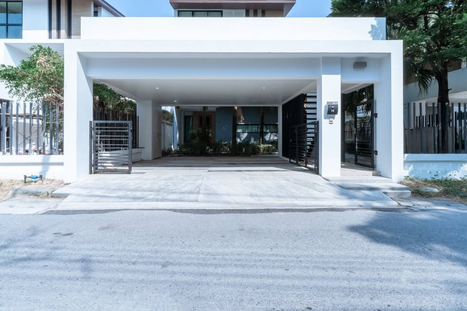 รูป Na Jomtien Beachfront Villa for Sale 3 Bedroom Near Beach - รูปที่ 19/20