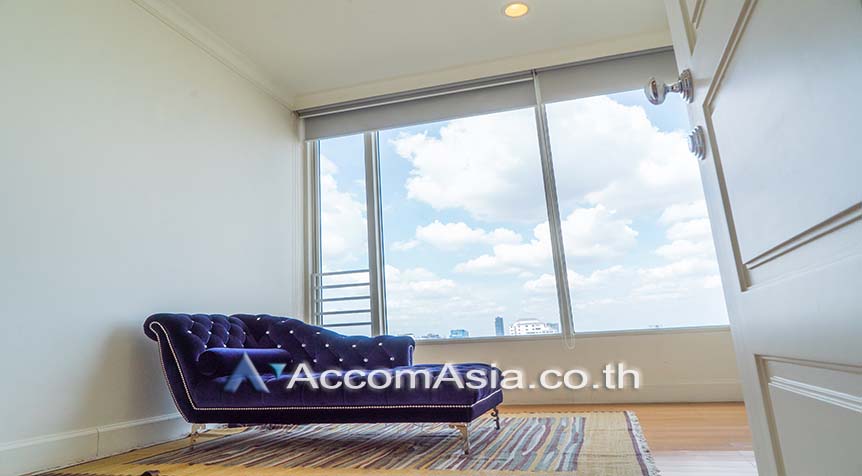 picture 🔼🔽 AccomA 📩  2 BR Condominium @Royce Private Residences (AA27164) - 4/11