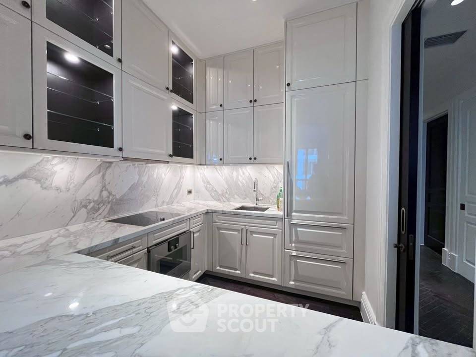 picture 2-BR Condo at 98 Wireless near BTS Phloen Chit (ID 2771719) - 9/12