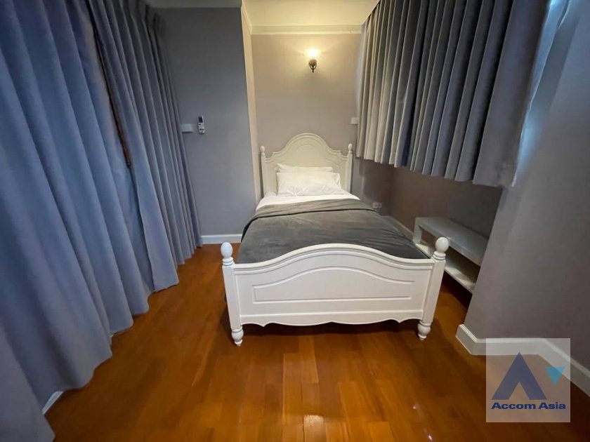 รูป 🔼🔽 AccomA 📩 Huge Terrace,Corner Unit 2 BR Condominium @Supalai Place   (AA29977) - รูปที่ 9/19