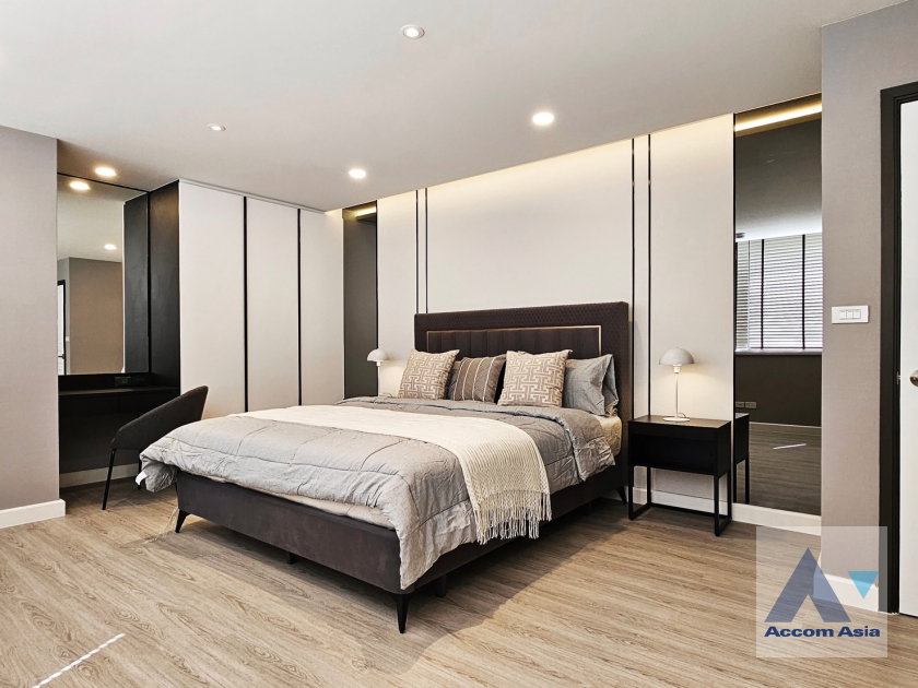 รูป 🔼🔽 AccomA 📩 Pet friendly,Newly renovated 4 BR Condominium @President Park Sukhumvit 24 (AA42672) - รูปที่ 14/19