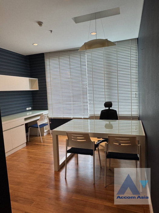 picture 🔼🔽 AccomA 📩 Pet friendly 3 BR Condominium @Royal Saladaeng (AA44226) - 7/11