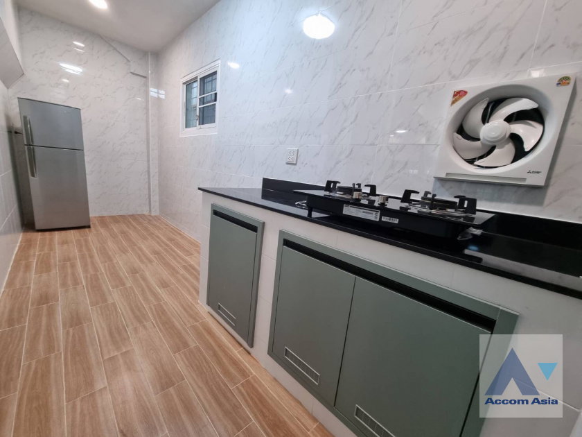 รูป 🔼🔽 AccomA 📩 Pet friendly 4 BR House @Ekkamai Villas (2520692) - รูปที่ 4/20