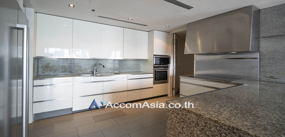 รูป 🔼🔽 AccomA 📩 Elegant modern condominium with city view in Sathorn (AA29635) - รูปที่ 5/14