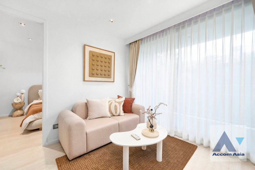 picture 🔼🔽 AccomA 📩 Fully Furnished 1 BR Condominium @Craft Ploenchit (AA45579) - 2/6