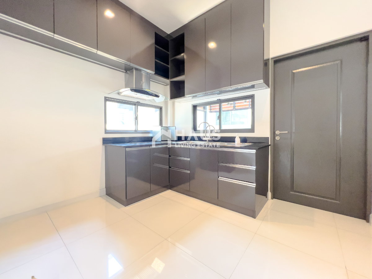 รูป 🔥 ขายบ้านเดี่ยว ไลฟ์ บางกอก บูเลอวาร์ด ราชพฤกษ์ - รัตนาธิเบศร์ 🔥 / 5 ห้องนอน #HRP3020 - รูปที่ 11/20