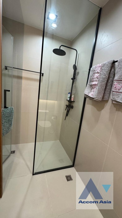 รูป 🔼🔽 AccomA 📩 Top floor,Newly renovated 2 BR Condominium @The Lofts Yennakart (AA45371) - รูปที่ 10/12