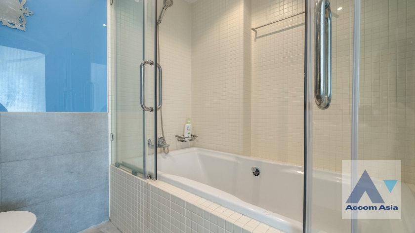 รูป 🔼🔽 AccomA 📩 Panoramic-view condo with bright interiors at Monterey Place (AA28408) - รูปที่ 17/20