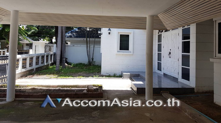 รูป 🔼🔽 AccomA 📩 Pet friendly,Home Office 4 BR House @ (50119) - รูปที่ 2/9