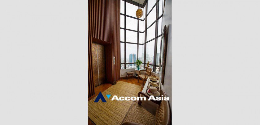 picture 🔼🔽 AccomA 📩 Moon Tower - 11/17