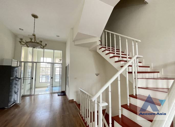 รูป 🔼🔽 AccomA 📩 Newly renovated 4 BR House @Baan Klang Krung Sathorn-Nuea Tai (AA43639) - รูปที่ 3/10