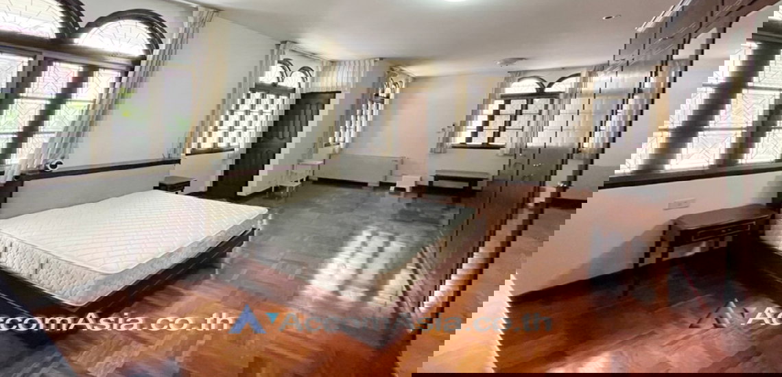 picture 🔼🔽 AccomA 📩 Home Office 4 BR House in Phra Khanong (2316174) - 4/18