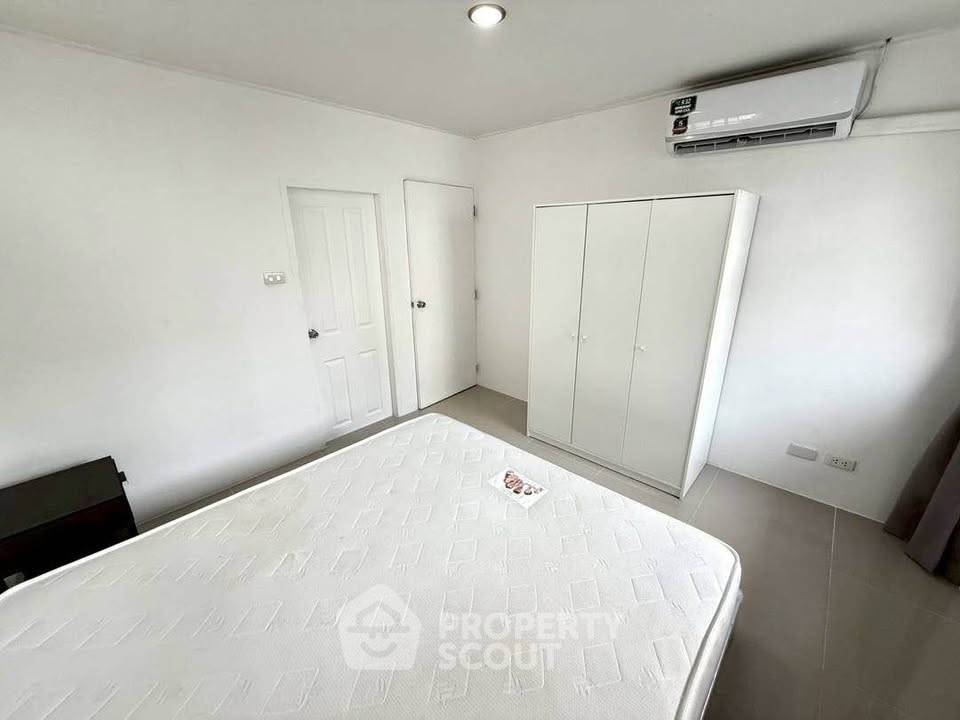 รูป คอนโด 2-ห้องนอน ที่ วอเตอร์ฟอร์ด พาร์ค พระราม 4 ใกล้ BTS พระโขนง (ID 2771836) - รูปที่ 2/11