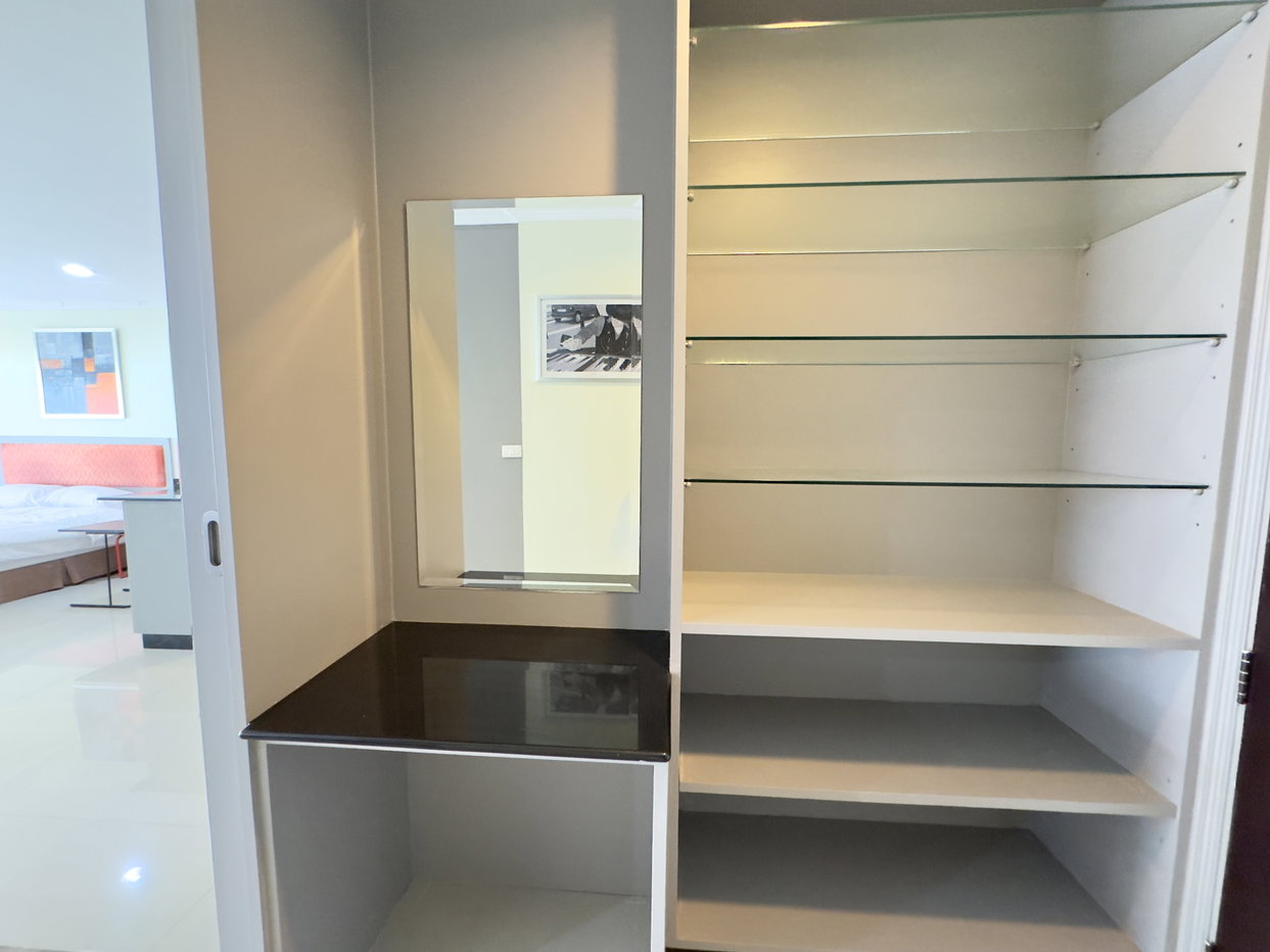 รูป 1 Bedroom Condo for Sale at Platinum Suites in Thepprasit Pattaya - รูปที่ 10/19