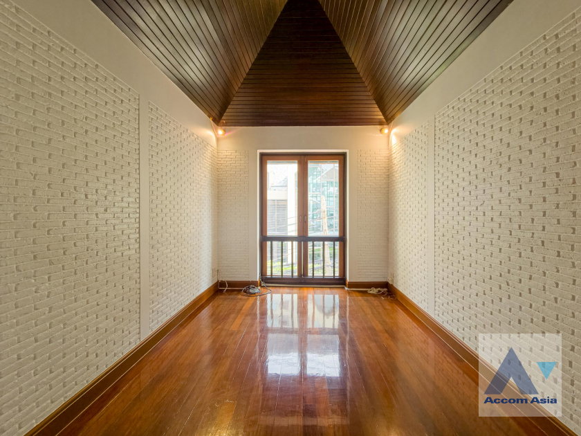 รูป 🔼🔽 AccomA 📩 Unique traditional Thai House For rent, near BTS Phrom Phong (AA21645) - รูปที่ 18/20