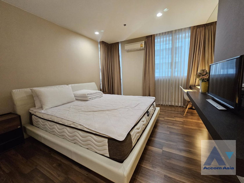 picture 🔼🔽 AccomA 📩  2 BR Condominium @The Rajdamri (AA44672) - 11/15