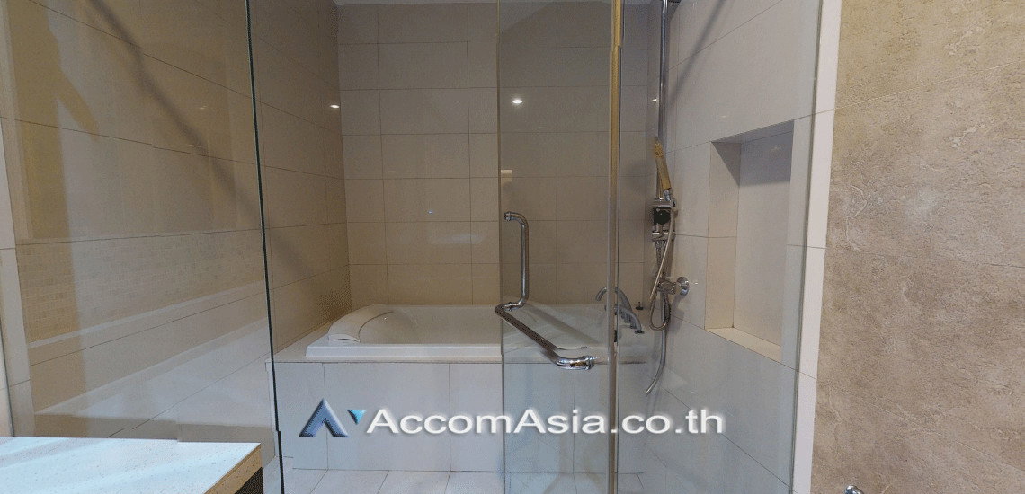 รูป 🔼🔽 AccomA 📩 Duplex Condo,Double High Ceiling 3 BR Condominium @Bright Sukhumvit 24 (AA13274) - รูปที่ 8/10
