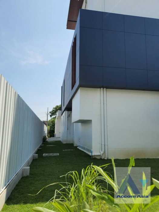 รูป 🔼🔽 AccomA 📩 Luxury,Fully Furnished 5 BR House in  Suan Luang (AA41324) - รูปที่ 14/18