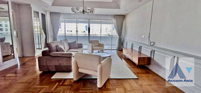 รูป 🔼🔽 AccomA 📩 Luxury apartment with classic wood interiors and large layout at Tower Park Condominium (21305) - รูปที่ 1/13