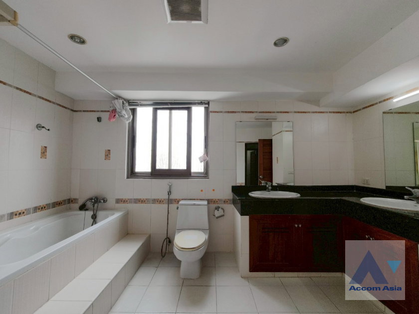 picture 🔼🔽 AccomA 📩 Elegant City View Residence in Classic Sukhumvit 39 at Royal Castle - 13/20