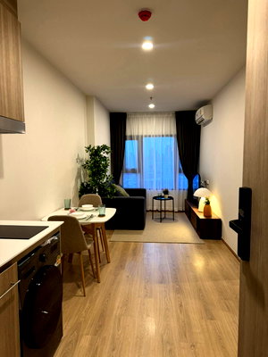 Condos for rent : 💥CP-10555💥Life Rama 4 - Asoke👉Line : @luxeliving