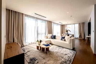 Condos for rent BTS Thong Lo (Thong Lor) : 📣📣 For rent Via 34 Sukhumvit 34 Brand new 3 Bedrooms with bathtub  near BTS Thonglor 💥 Pets friendly