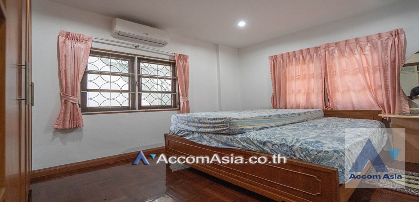 รูป 🔼🔽 AccomA 📩  4 BR House @Moo Baan Pakamas (AA27550) - รูปที่ 12/20