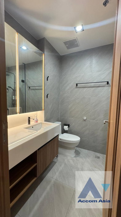 รูป 🔼🔽 AccomA 📩 Top floor,Newly renovated 2 BR Condominium @The Lofts Yennakart (AA45371) - รูปที่ 9/12