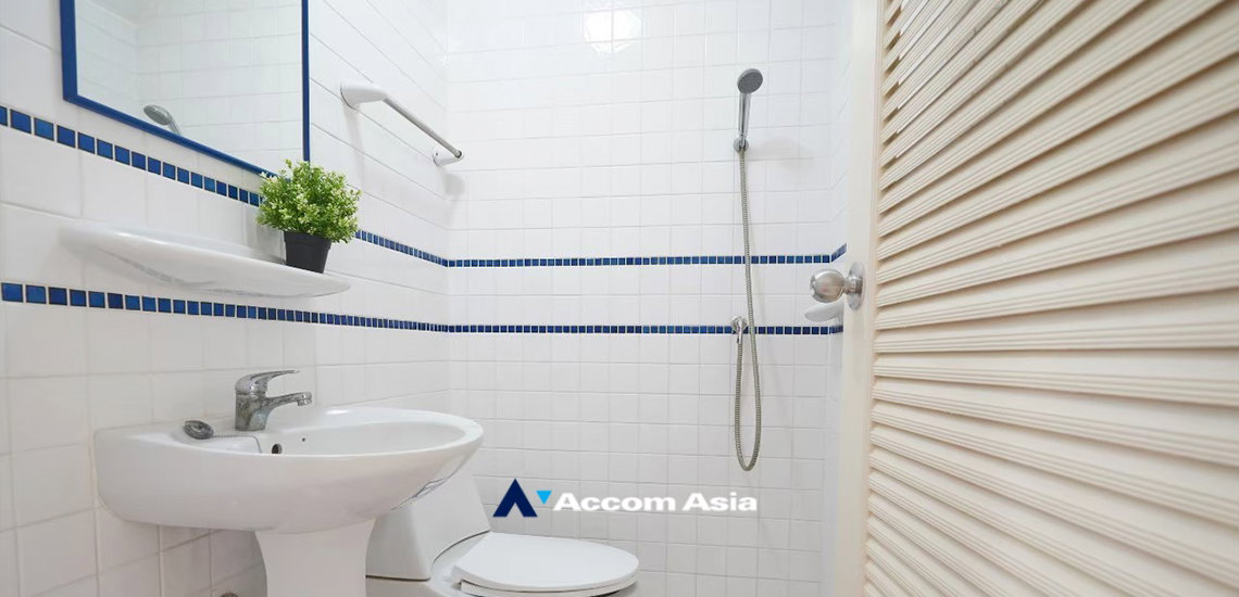 picture 🔼🔽 AccomA 📩  3 BR House in Khwaeng Sam Sen Nai (90396) - 5/7
