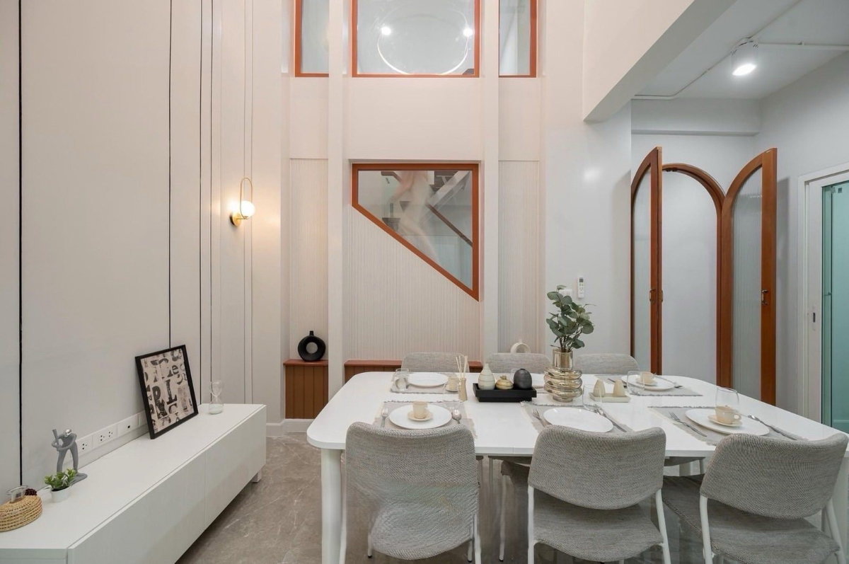 รูป 🌿 **VR0214 | ทาวน์โฮมมินิมอล รัชดา 18 | ใกล้ MRT ห้วยขวาง 🚆** - รูปที่ 5/18