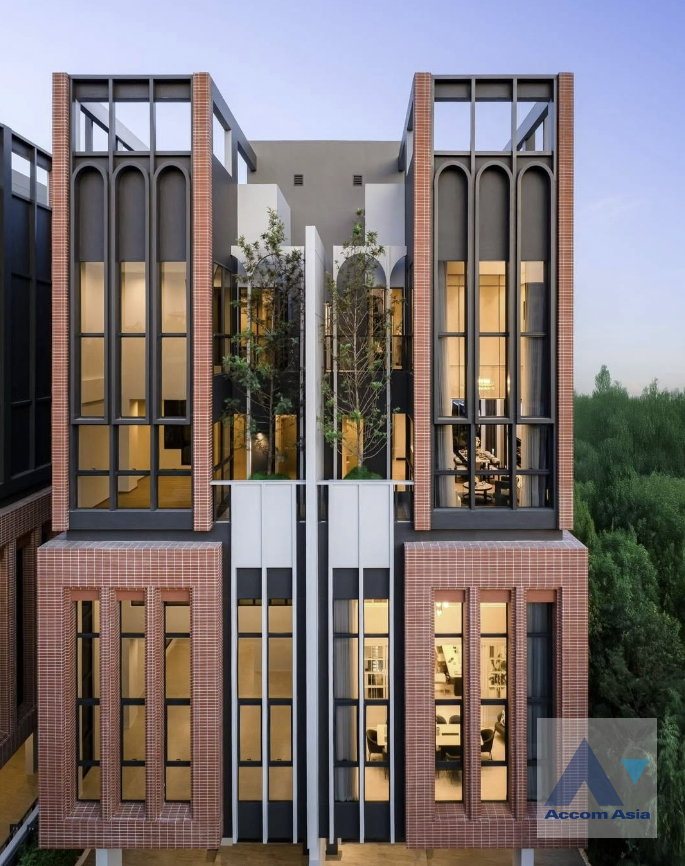 picture 🔼🔽 AccomA 📩 3 BR House @District Sukhumvit 77 (AA45339) - 1/1