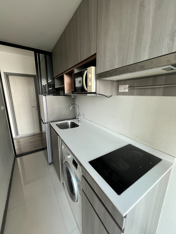 รูป ไนท์บริดจ์ คอลลาจ สุขุมวิท 107 | ชั้นสูง ใกล้ BTS แบริ่ง 10,000 บาท / เดือน - รูปที่ 7/10