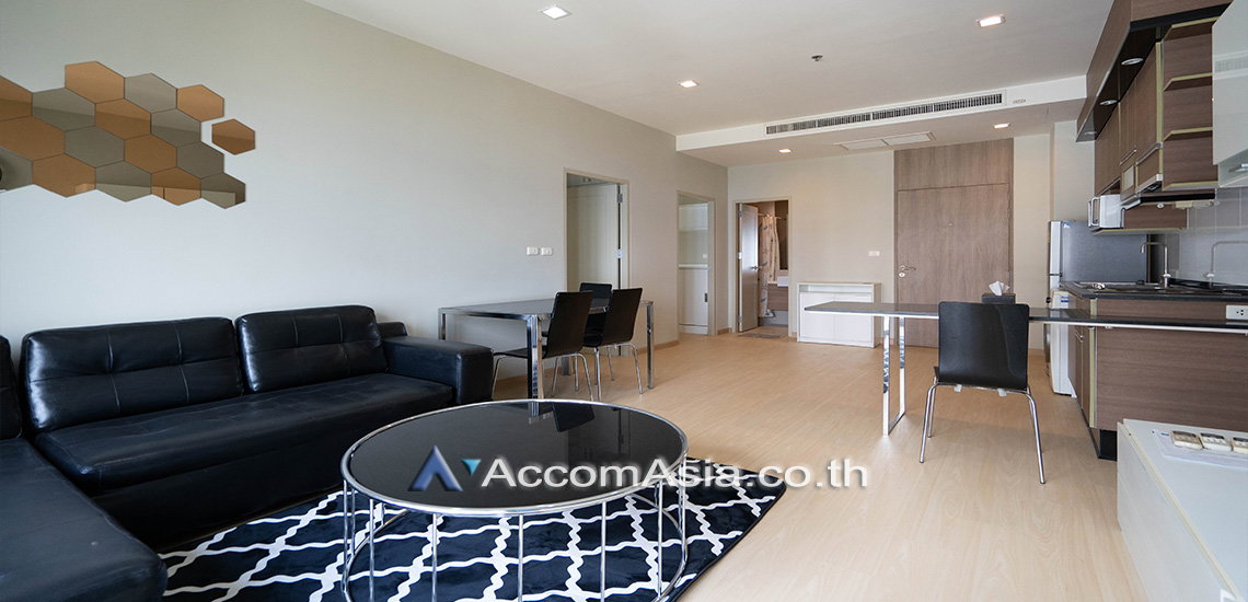 picture ðžð― AccomA ðĐ Fully Furnished,Corner Unit 2 BR Condominium @Noble Reveal (1517862) - 2/7