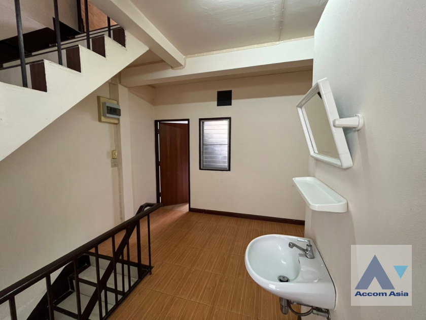 picture 🔼🔽 AccomA 📩  3 BR Townhouse in Phra Khanong Nuea (AA32594) - 18/20