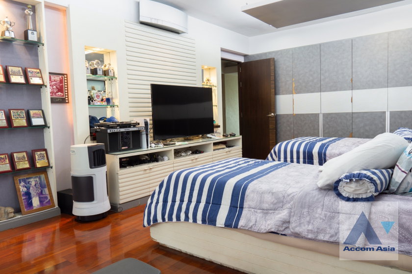 รูป 🔼🔽 AccomA 📩  4 BR House in Klong Tan (AA34073) - รูปที่ 14/20