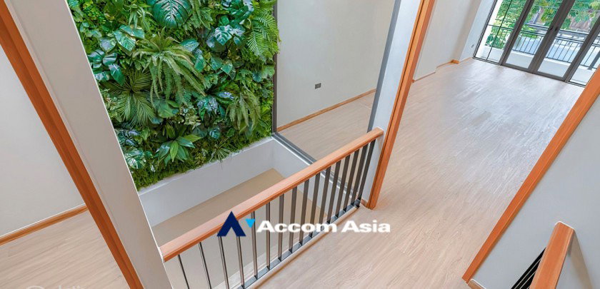 picture 🔼🔽 AccomA 📩  3 BR Townhouse in Khlong Tan Nuea (AA32463) - 14/20