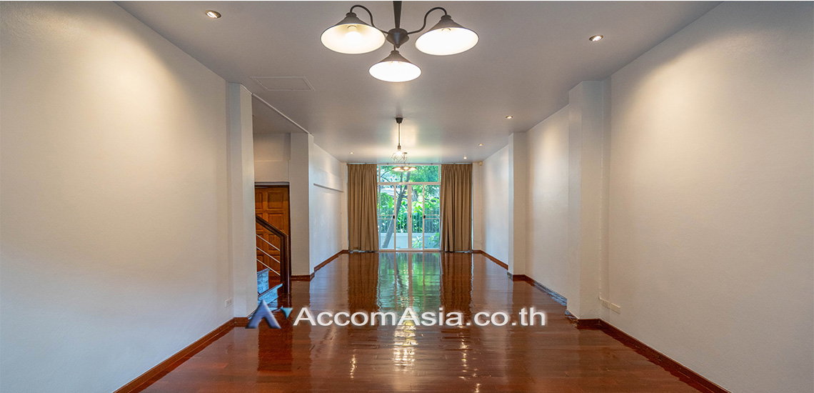 picture 🔼🔽 AccomA 📩 Home Office 6 BR House in Khlong Tan Nuea (2513187) - 10/20