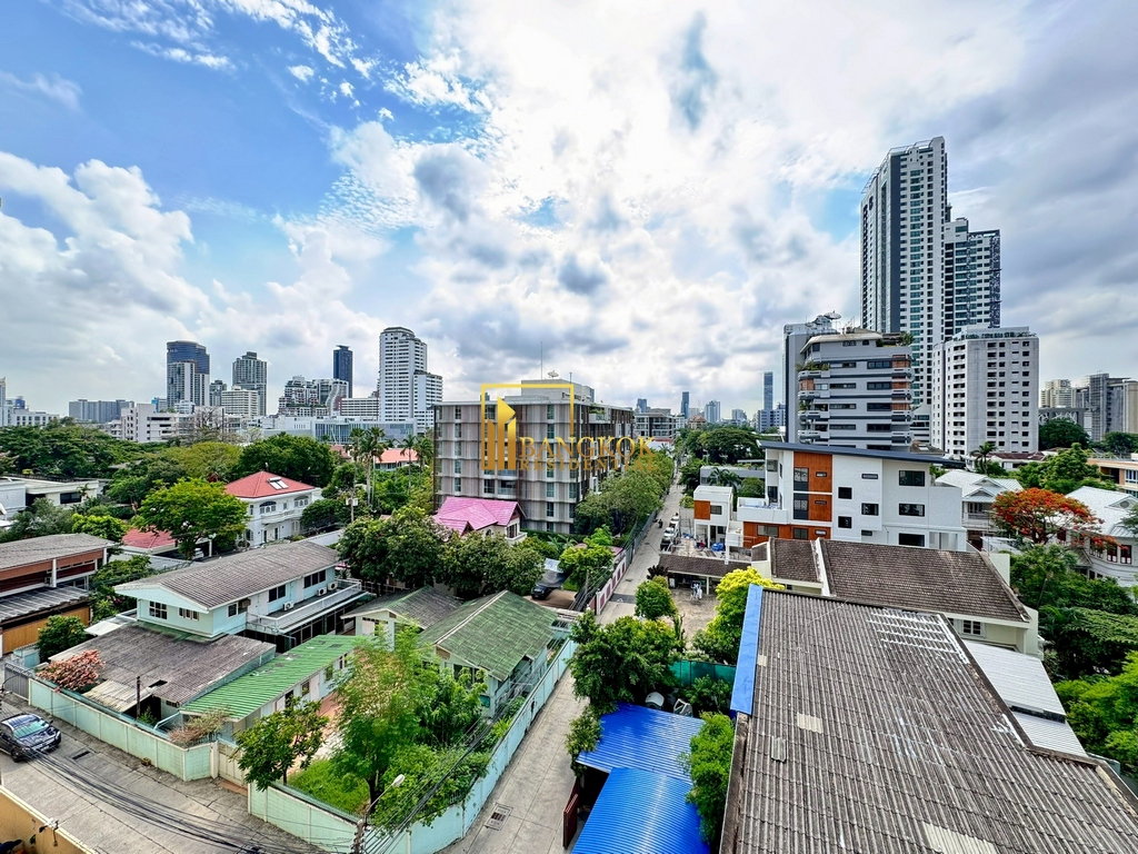 รูป Luxurious 3 Bedroom Apartment in Phrom Phong - BR0474AP - รูปที่ 24/50