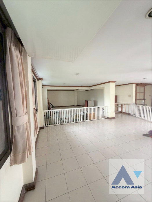รูป 🔼🔽 AccomA 📩 Home Office 8 BR Townhouse in Khlong Tan Nuea (AA45687) - รูปที่ 4/16