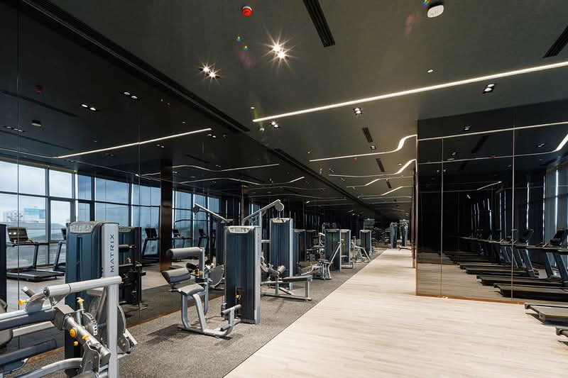 รูป Life Sathorn Sierra 1 ห้องนอน เฟอร์ครบพร้อมอยู่ พร้อมส่วนกลางขนาดใหญ่ - รูปที่ 12/23