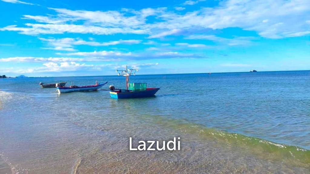 picture The Beach Palace: FOR SALE, Top Floor with Balcony - 28/28