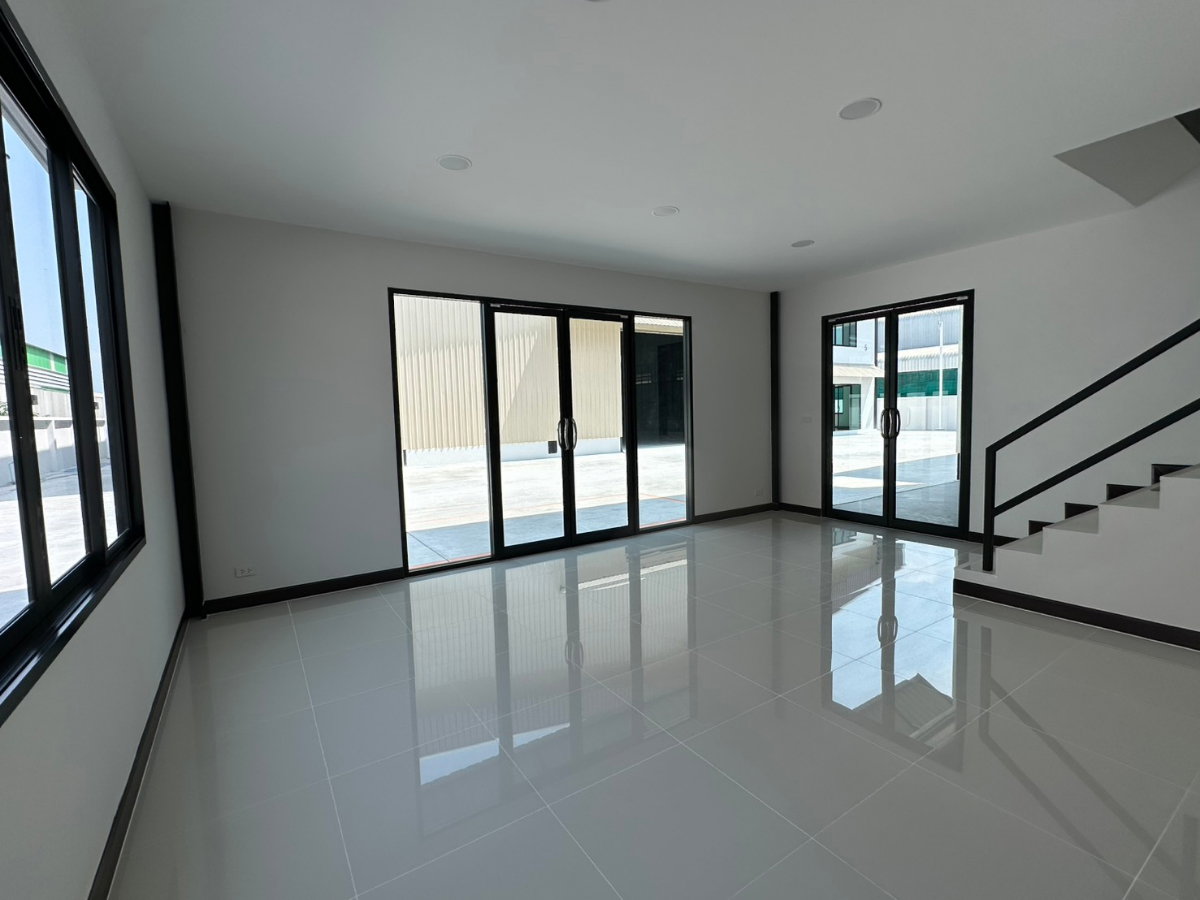 รูป 🏭✨ ให้เช่าโกดังใหม่ ใกล้ตลาดไท | ซอยไอยรา 5 ทำเลดีมาก เหมาะทำโกดังเก็บสินค้า / ห้องเย็น / ศูนย์กระจายสินค้า - รูปที่ 5/8