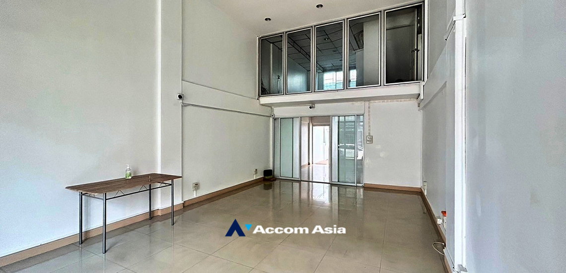 picture 🔼🔽 AccomA 📩 White-tone house with natural charm in Thong Lo (AA34265) - 5/19