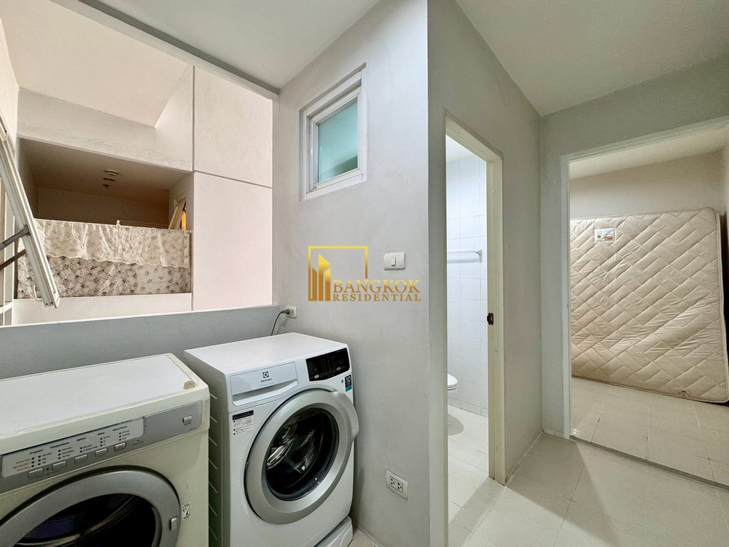 รูป Luxurious 3 Bedroom Apartment in Phrom Phong - BR0474AP - รูปที่ 33/50