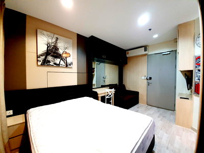 Condos for rent Bangkok : 🔔New🔔 Best offer for rent, newly room with swimming pool view at Ideo Mobi Sukhumvit 81