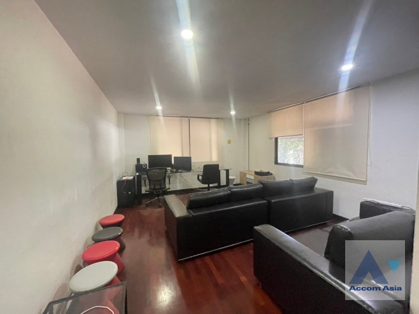 รูป 🔼🔽 AccomA 📩 Home Office 8 BR House in Wang Thonglang (AA38577) - รูปที่ 7/20