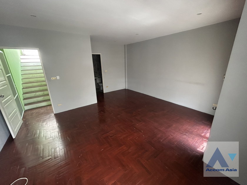 picture 🔼🔽 AccomA 📩 Home Office 6 BR Townhouse in Khlong Tan Nuea (AA44904) - 10/12