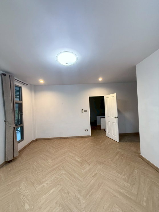 รูป ให้เช่า ทาวน์โฮม 3 ชั้น หลังมุม ริมน้ำ ตรงข้ามเซนทรัลแจ้งวัฒนะ สถานี MRT - รูปที่ 26/45