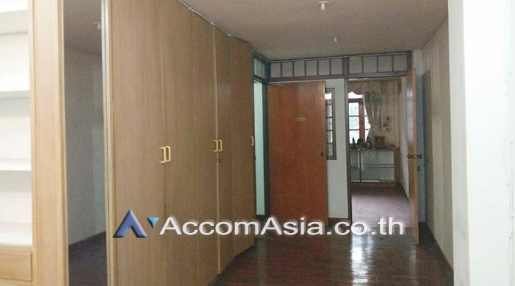 picture 🔼🔽 AccomA 📩 6 BR Townhouse in Chong Nonsi (AA16935) - 8/10