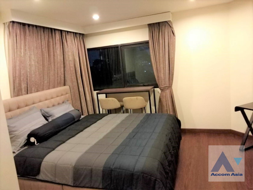 picture 🔼🔽 AccomA 📩 2 BR Condominium @Sathorn Gardens (1517186) - 9/12